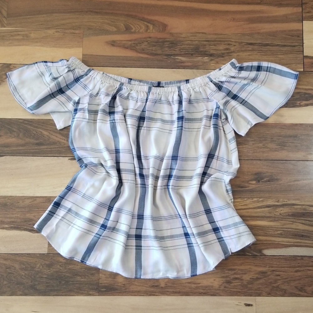 Express off shoulder flowy top